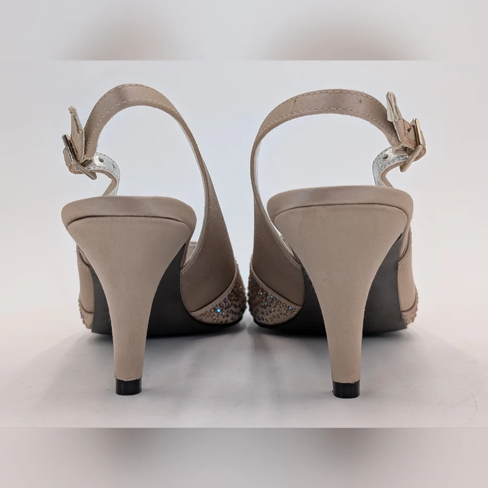 Like New David Tate Sz 10M Satin Champagne Designer Rhinestones Heels Slingback